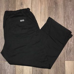 ❄️ Butter Soft Scrub Pants